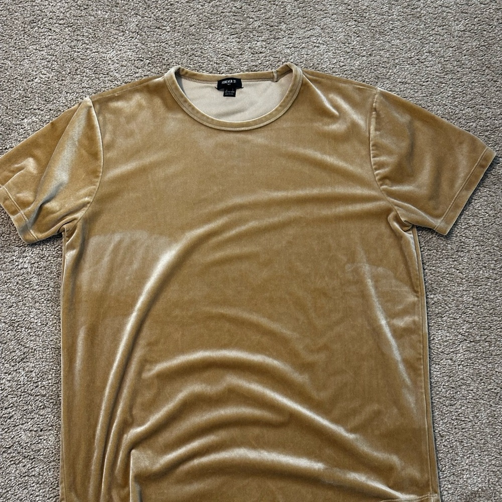 Forever 21 Gold Short Sleeve Tee